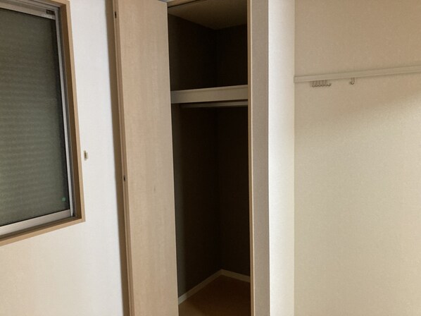 ヴィラーム アウリンコの物件内観写真